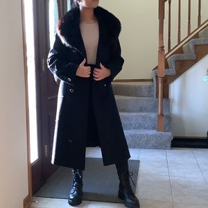 Vintage ILGWU 100% wool trench coat faux fur